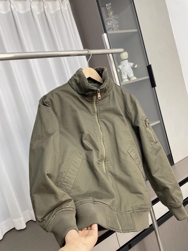 Куртки-бомберы Женская куртка  – обзор и цена Office Tech Wear